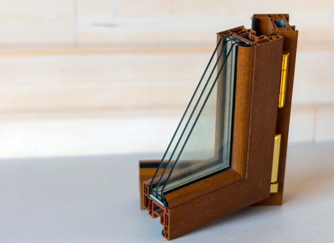 Installation de fenêtre en bois sur mesure Saint-Hilaire-de-Brethmas